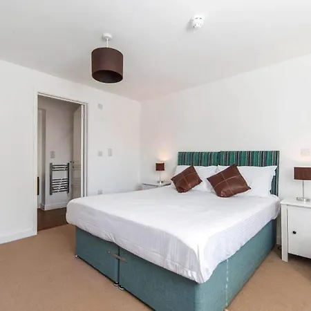 Bed & Breakfast Cape Cornwall Club