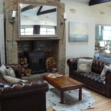 Cape Cornwall Club St Just