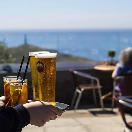 Oda ve Kahvaltı Cape Cornwall Club 3*