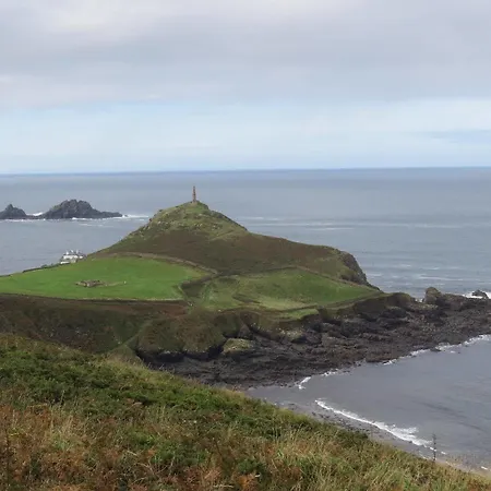 Cape Cornwall Club Oda ve Kahvaltı